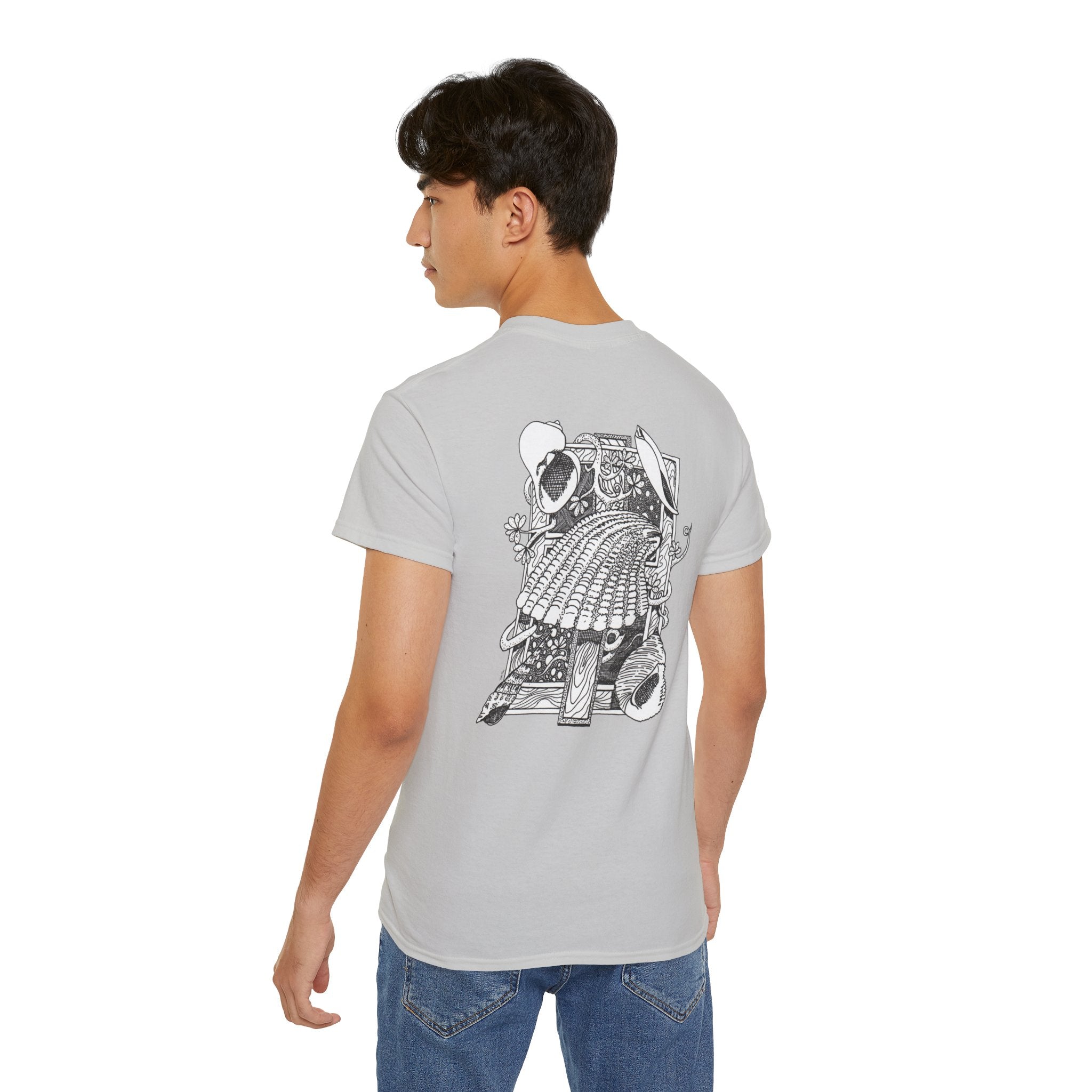 Texas Seashell Pen and Ink Graphic Tee — Retro Illustration T-Shirt